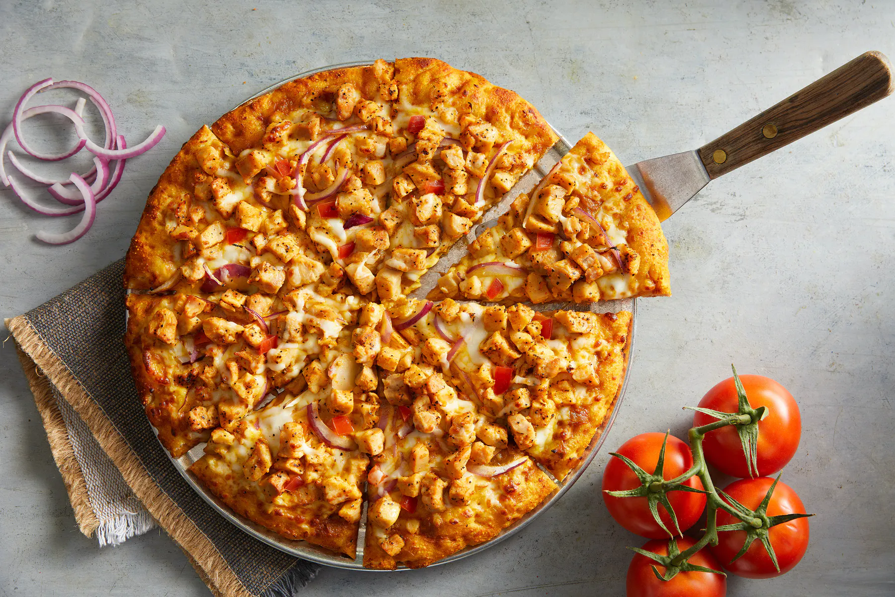 Butter chicken pizza